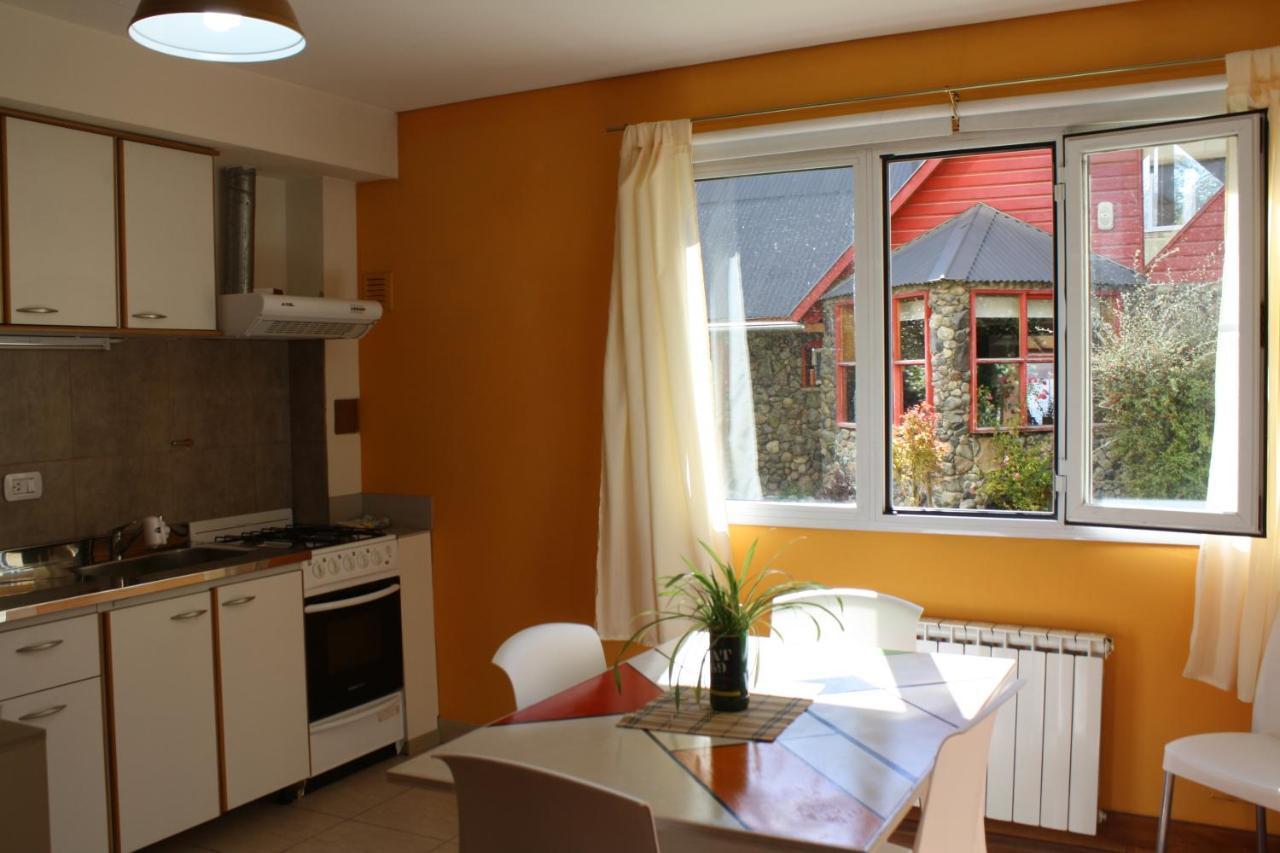 Salamandra Apartamentos El Calafate Exterior foto